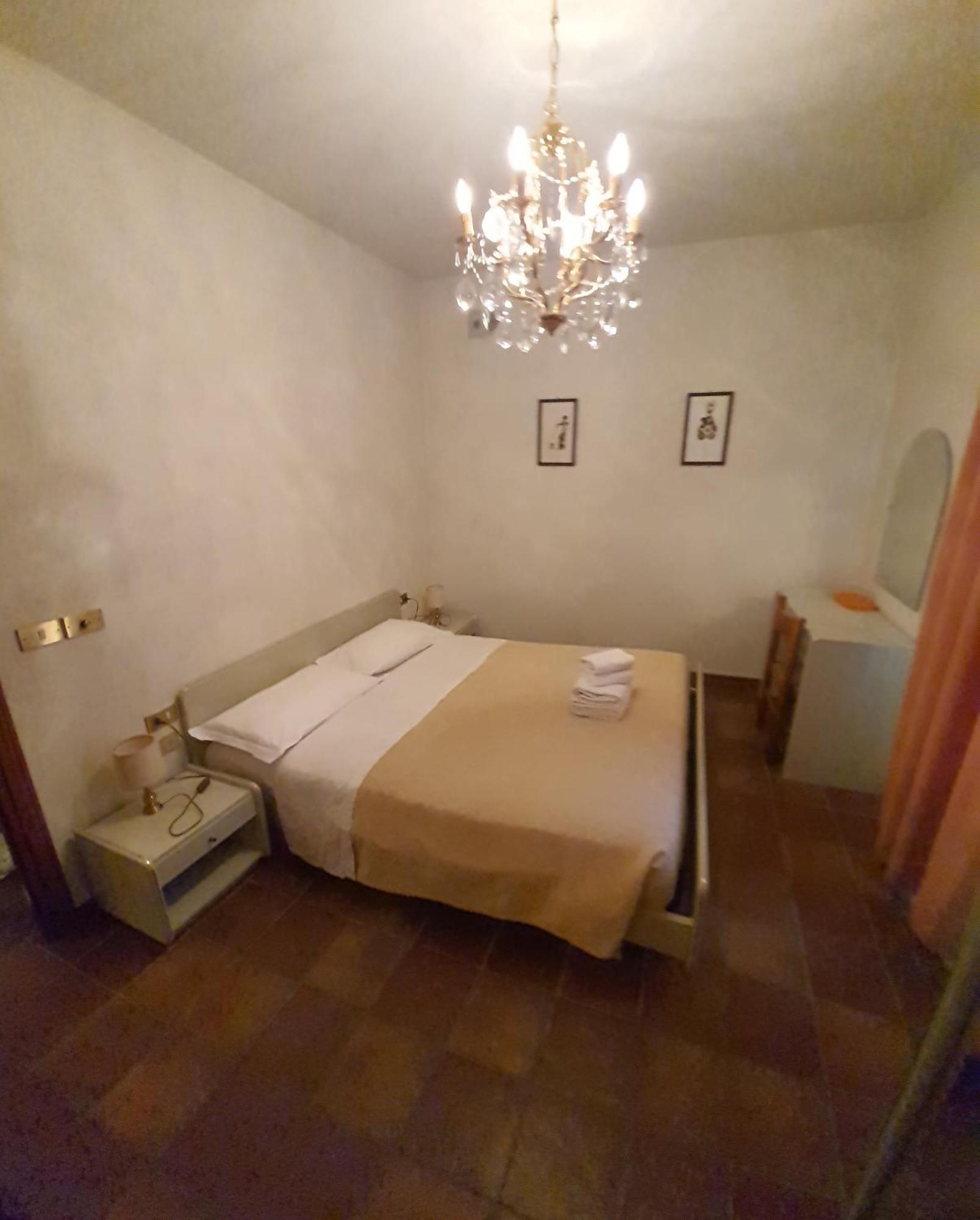 Hotel La Grotta San Michele Montevettolini Exteriér fotografie