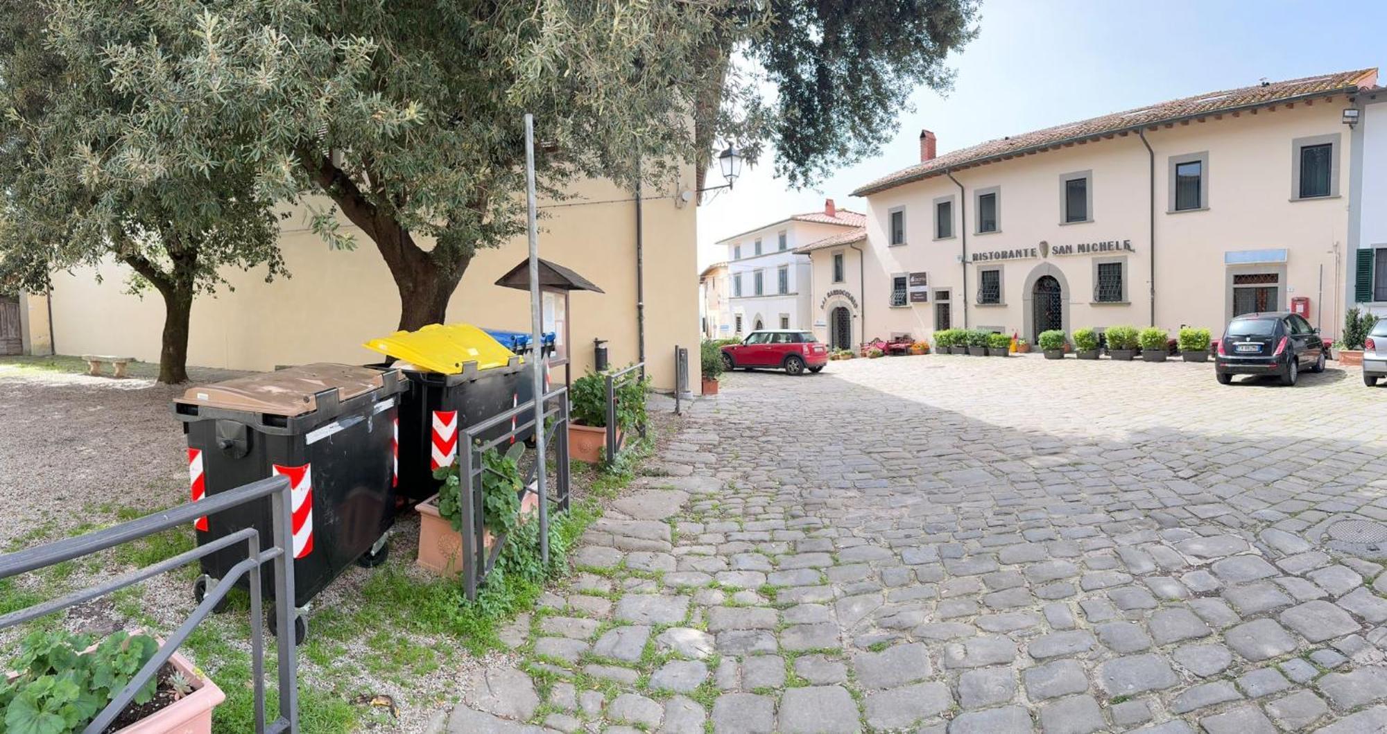 Hotel La Grotta San Michele Montevettolini Exteriér fotografie
